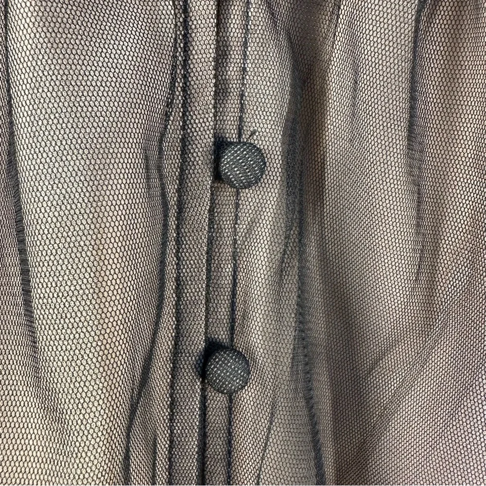 Anthropologie Layered Tulle Puff-Sleeve Lace Blouse. Size Large - Picture 10 of 11